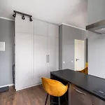 Great Views - 600 Mbps Wifi - Floor - By Innorental Lägenhet