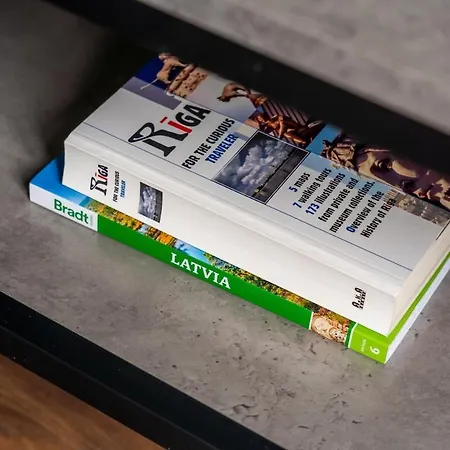 Great Views - 600 Mbps Wifi - Floor - By Innorental *